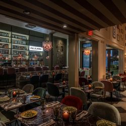 The perfect place to gather with your loved ones and enjoy an unforgettable night.