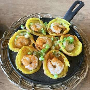 Me’s Kitchen - Banh Khot - Vietnamese Near Me - Sacramento, California