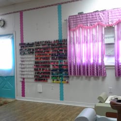 Shiny Nails - Lots of color selections.