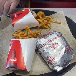Quick dinner stop tonight. Quick dinner stop tonight.