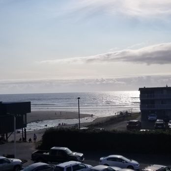 Shearwater Inn - View from our parlor suite. 7.17.2020 - Hotels Near Me - Lincoln City, Oregon Shearwater Inn - View from our parlor suite. 7.17.2020 - Hotels Near Me - Lincoln City, Oregon