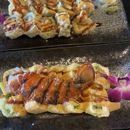 King lobster roll and too is the special.