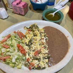 Nopalitos a La Mexicana