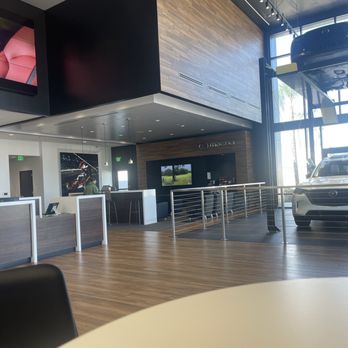 Spreen Mazda - Clean lobby area. - Car Dealers Near Me - Loma Linda, California Spreen Mazda - Clean lobby area. - Car Dealers Near Me - Loma Linda, California