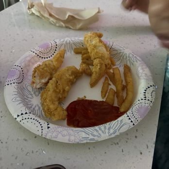 We Shuckin - Kids meal chicken tenders with fries - Soul Food Near Me - Pembroke Pines, Florida We Shuckin - Kids meal chicken tenders with fries - Soul Food Near Me - Pembroke Pines, Florida