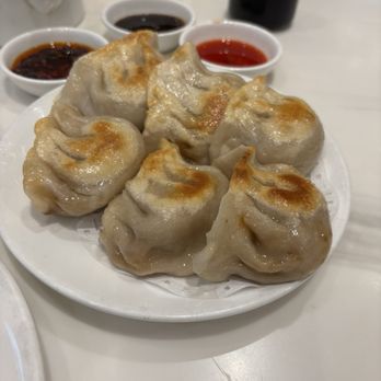 MingHin Cuisine - Pot stickers (6) were huge! - Dim Sum Near Me - Chicago, Illinois MingHin Cuisine - Pot stickers (6) were huge! - Dim Sum Near Me - Chicago, Illinois