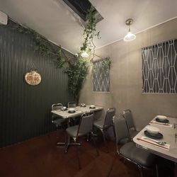 Wenwen - Interior