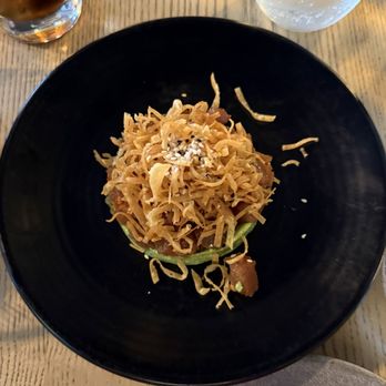 Heddon Street Kitchen - Tuna tartare - Modern European Near Me - London, XGL