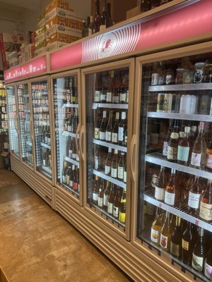 Tiny Grocer / Hyde Park Grocery by null