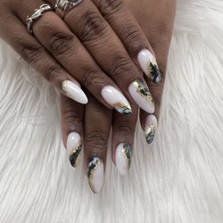 Phenix Nails Spa - Dip powder nails design
