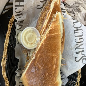Sanguich - Pan Con Bistec - Sandwiches Near Me - Miami, Florida