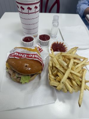 In-N-Out Burger by null