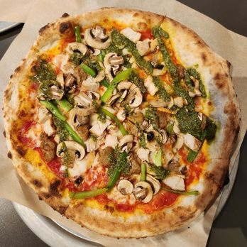 Cascadia Pizza Restaurant & Brewery - Evergreen Pizza - Pizza Near Me - Bellevue, Washington Cascadia Pizza Restaurant & Brewery - Evergreen Pizza - Pizza Near Me - Bellevue, Washington