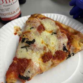 Gino Pizzeria - Pizza Near Me - Jersey City, New Jersey