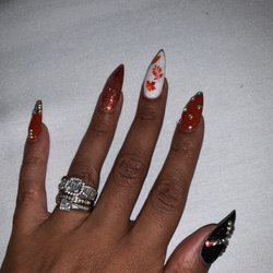 Nailmax