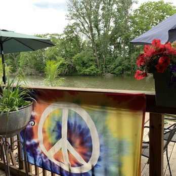 Octopus' Beer Garden - Peace, love, beer, and food. - Beer Gardens Near Me - Mount Clemens, Michigan
