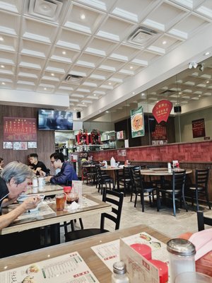 Big Trio Wonton Noodle 大三元 - Aurora by null