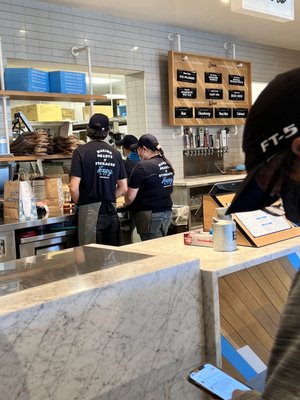 Mendocino Farms by null