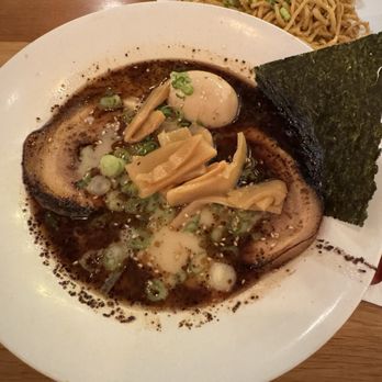 Maru Ramen Bar - Black Garlic Tonkotsu - Ramen Near Me - Elk Grove, California Maru Ramen Bar - Black Garlic Tonkotsu - Ramen Near Me - Elk Grove, California
