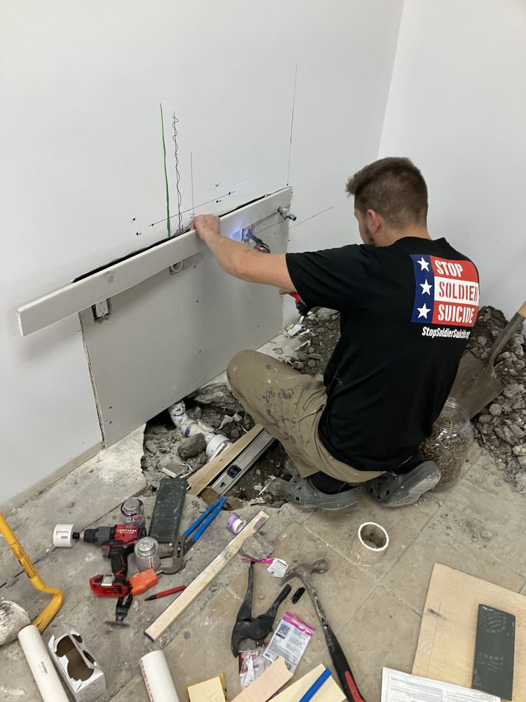 Slide of Kuzniks wood shop