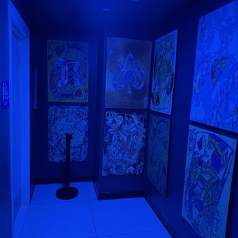 The Magicians Room - Hallway to the bathroom - Magicians Near Me - Las Vegas, Nevada The Magicians Room - Hallway to the bathroom - Magicians Near Me - Las Vegas, Nevada
