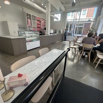 BATTER - Interior - Desserts Near Me - New Orleans, Louisiana