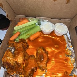 West Best Pizza Company - Buffalo wings