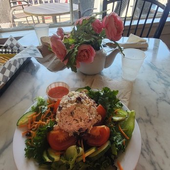 Beth's Bakery & Cafe - Bakeries Near Me - Sandwich, Massachusetts