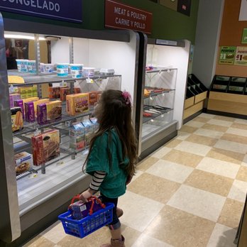 Fort Bend Children's Discovery Center - Pretend grocery shopping. - Children's Museums Near Me - Sugar Land, Texas