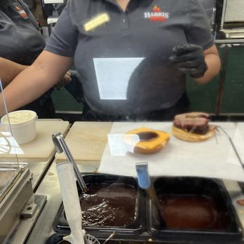 Harris BBQ - Barbeque Near Me - Coalinga, California