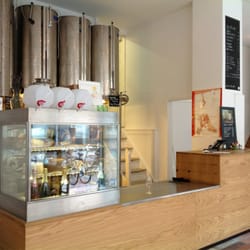 Vinhanen Nørrebro - Very cool Scandinavian Design