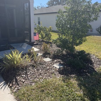 Santiago Landscaping - Before - Landscaping Near Me Santiago Landscaping - Before - Landscaping Near Me