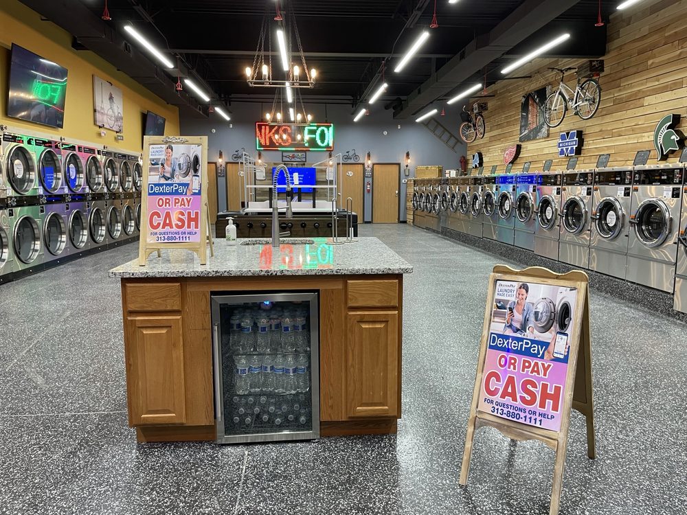 SKYLAR LAUNDROMAT COMMERCE Updated September 2024 16 Photos 720