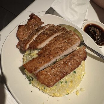 Din Tai Fung - Pork Chop Fried Rice (3/22/2026) - Taiwanese Near Me - Bellevue, Washington Din Tai Fung - Pork Chop Fried Rice (3/22/2026) - Taiwanese Near Me - Bellevue, Washington