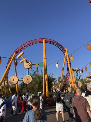 Slinky Dog Dash by null