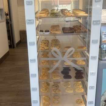 Tiff's Treats Cookie Delivery - Tiffs and Treats - Bakeries Near Me - Pearland, Texas Tiff's Treats Cookie Delivery - Tiffs and Treats - Bakeries Near Me - Pearland, Texas