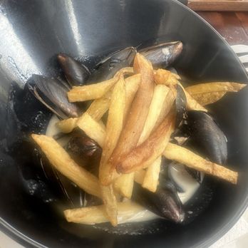 Chez Papa - Mussels - Restaurants Near Me - Playa del Carmen, ROO