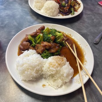 Wok' n Guys - Chicken Broccoli and chicken Teriyaki - Korean Near Me - Beaverton, Oregon Wok' n Guys - Chicken Broccoli and chicken Teriyaki - Korean Near Me - Beaverton, Oregon