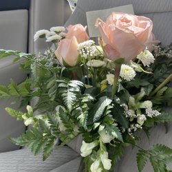 The Eclectic Florist - This is what my pickup order looked like...