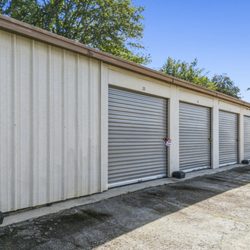 Conyers Storage - 10x10, 10x15 and 10x20 Units.