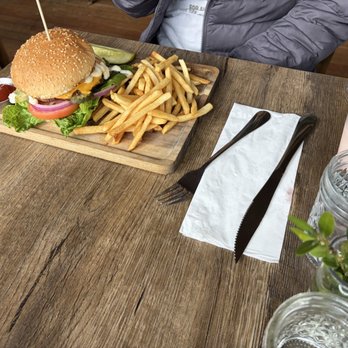 Blackboard Cafe - Hamburger and fries - Sandwiches Near Me - Wallace, Idaho