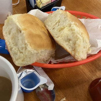 Fish Pond Restaurant - Biscuits - Seafood Near Me - Willis, Texas Fish Pond Restaurant - Biscuits - Seafood Near Me - Willis, Texas