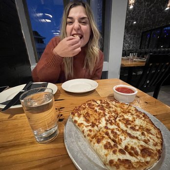 Heirloom Pizza - Cheesy garlic bread - Pizza Near Me - Monterey, California Heirloom Pizza - Cheesy garlic bread - Pizza Near Me - Monterey, California