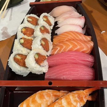 Amagi Sushi - Sushi Combo - 10pcs & Spicy Tuna Roll $26 - Sushi Bars Near Me - Riverside, California