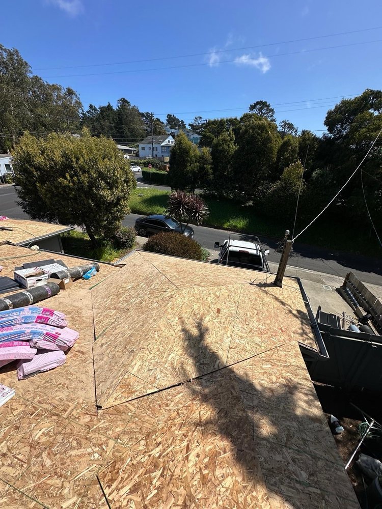 Slide of Universal Builders