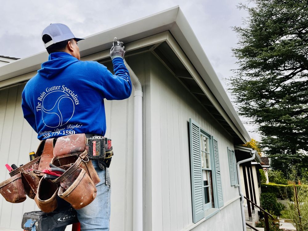 THE RAIN GUTTER SPECIALISTS 312 Photos & 588 Reviews 14815 1/2