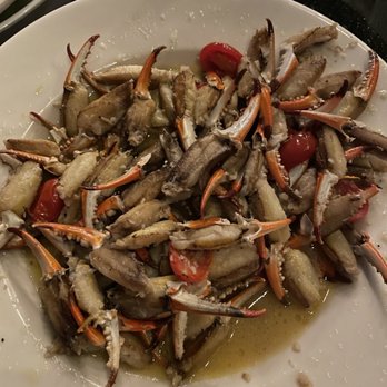Islanders Restaurant & Bar - 1lb sautéed blue crab claws - Southern Near Me - Dauphin Island, Alabama Islanders Restaurant & Bar - 1lb sautéed blue crab claws - Southern Near Me - Dauphin Island, Alabama