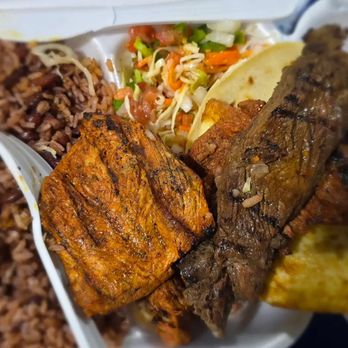 Volcán De Mi Tierra - carne asada mixta - Nicaraguan Near Me - Tampa, Florida Volcán De Mi Tierra - carne asada mixta - Nicaraguan Near Me - Tampa, Florida