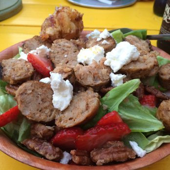 The Duce - Strawberry-pecan salad with goat cheese and chicken sausage - Lounges Near Me - Phoenix, Arizona The Duce - Strawberry-pecan salad with goat cheese and chicken sausage - Lounges Near Me - Phoenix, Arizona