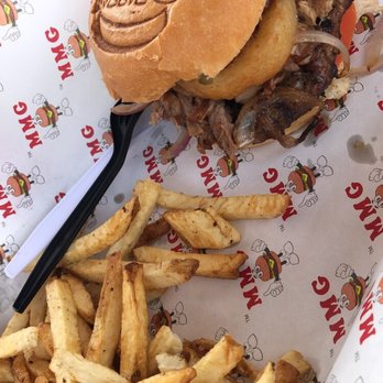 Mad Madeline's Grill - Burgers Near Me - Temecula, California